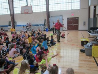 14823160546_6f9f64ff40_z_d[2]