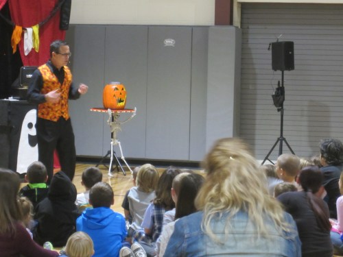 Magic Show 10-14 (7)