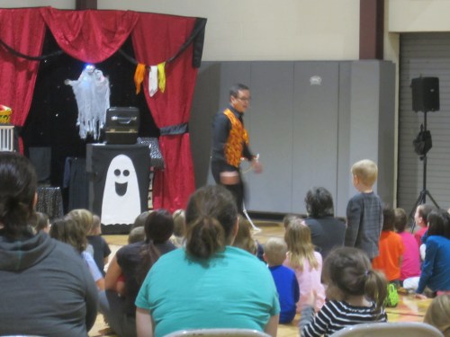 Magic Show 10-14 (8)
